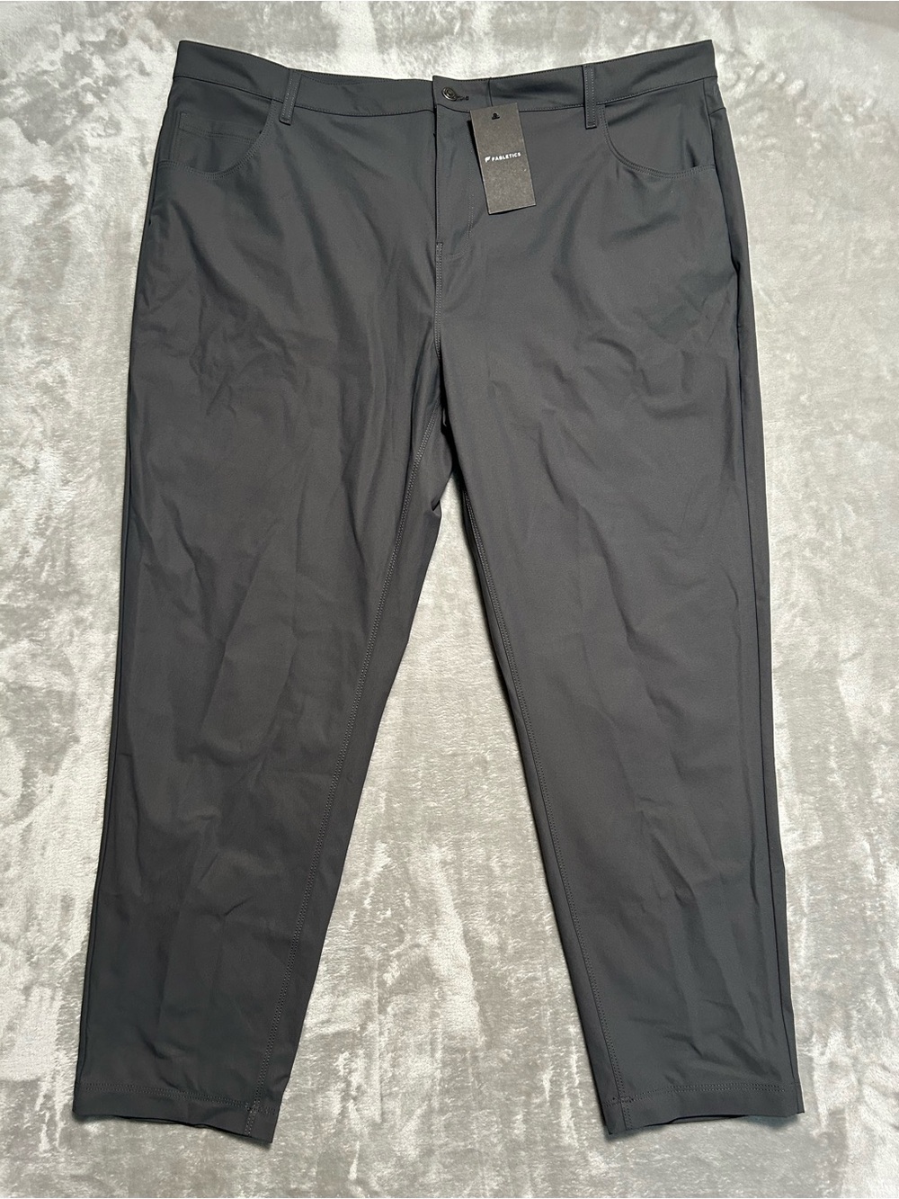 Fabletics The Don 5 Pocket Classic Fit Pants Men’s 44x32 Onyx Gray